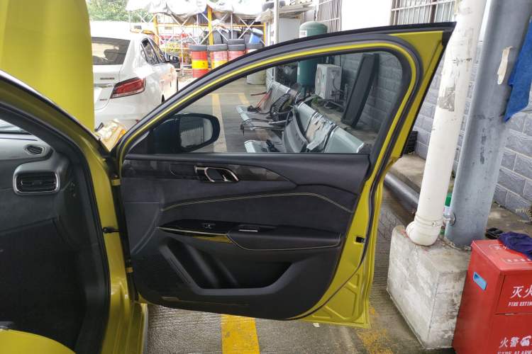 Used Lynk & Co 03 2019 03+ 2.0TD Automatic Wind-Chasing Edition