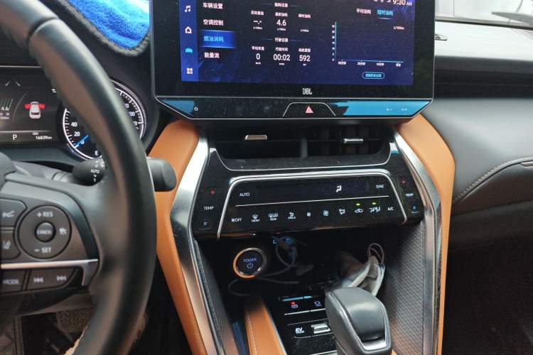 Used Toyota Venza 2022 Dual-Engine 2.5L CVT Two-Wheel Drive Prestige Edition