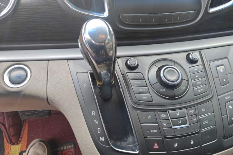 Used Buick GL8 2011 2.4L CT Luxury Business Comfort Edition Gear Lever