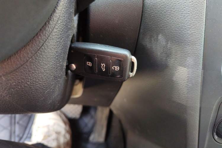 Used Volkswagen Sagitar 2014 Revised Version 1.6L Automatic Comfort Edition