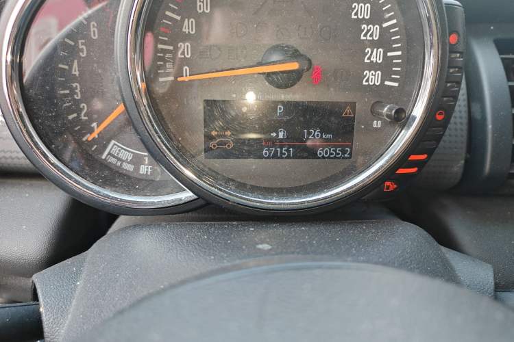 Used MINI 2014 1.5T COOPER Fun
