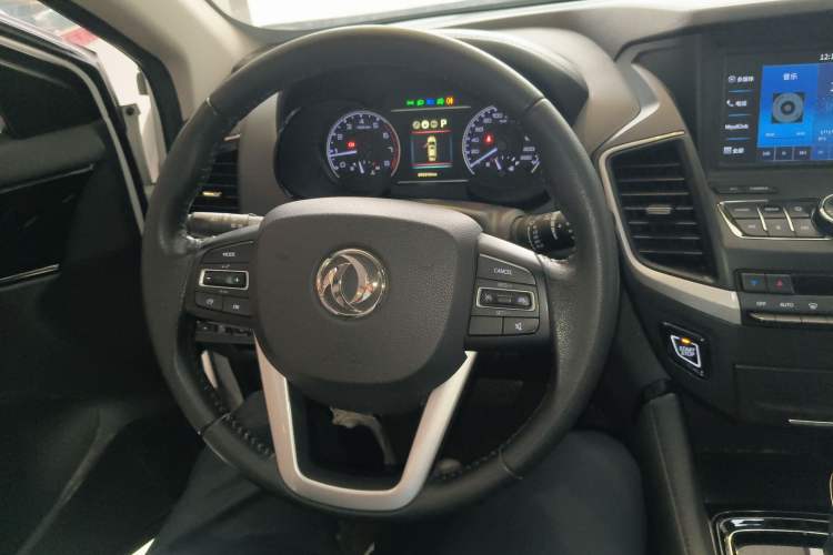 Used Dongfeng Aeolus AX7 2018 Classic 1.6T Automatic Luxury Model
