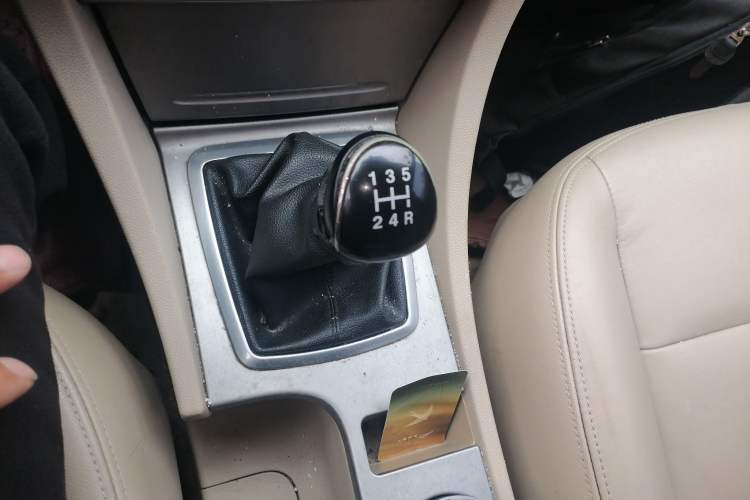 Used Ford Focus 2013 Sedan Classic 1.8L Manual Fashion Edition