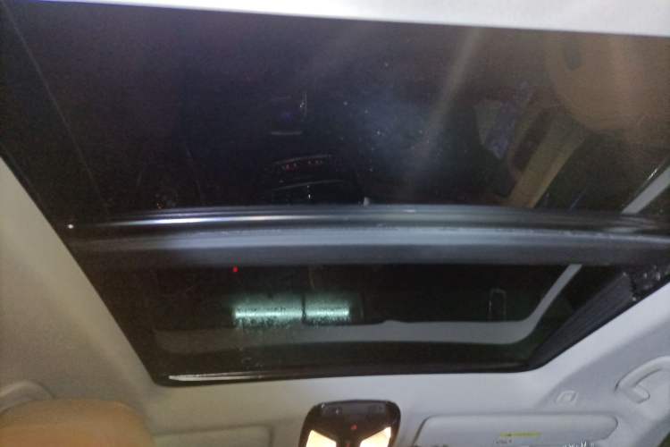 Used BMW 6 Series GT 2018 630i Luxury Design Package Headliner