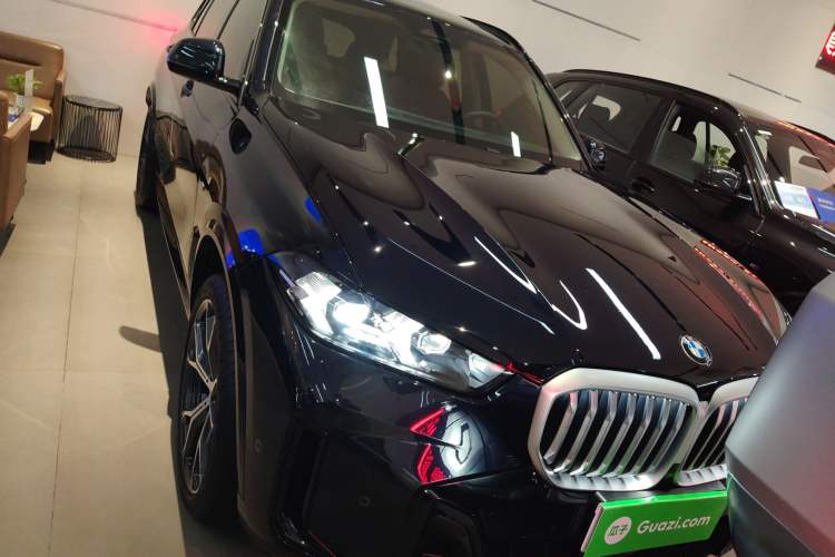 Used BMW X5 2023 xDrive 30Li Luxury M Sport Night Edition Package