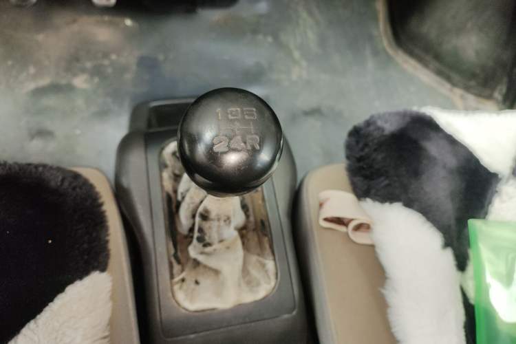 Used Wuling Rongguang 2014 1.2L S Base Model Gear Lever