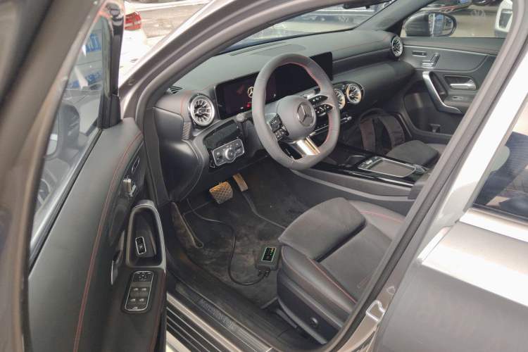 Used Mercedes-Benz A-Class 2025 A 200 L Fashion Model