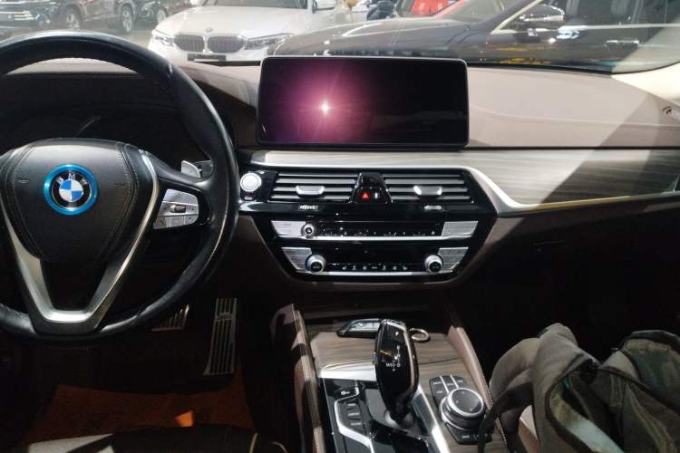 Used BMW 5 Series 2022 530Li Leading Luxury Package
