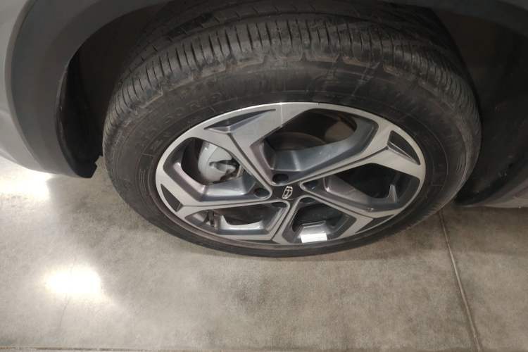 Used Geely Auto Monjaro L 2024 2.0TD High-Power Automatic Two-Wheel Drive Yunqi Version