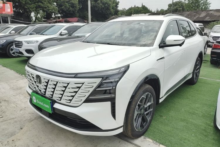 Używany CHANGAN CS75 PLUS 2025 4th Generation 1.5T New Blue Whale Smart Luxury Edition