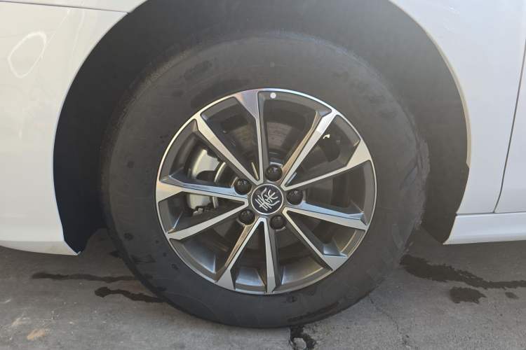 Used BYD Qin PLUS 2024 HONOR Edition DM-i 55KM Leading Model
