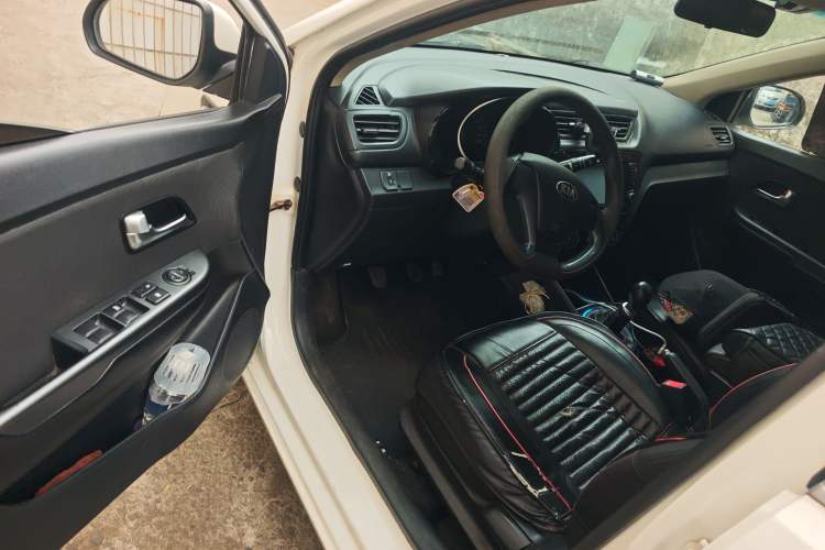 Used Kia K2 2015 Sedan 1.4L MT GLS Driver Seat