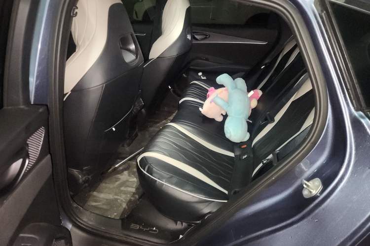 Used BYD Seal 06 New Energy 2024 DM-i 80KM Prestige Model
