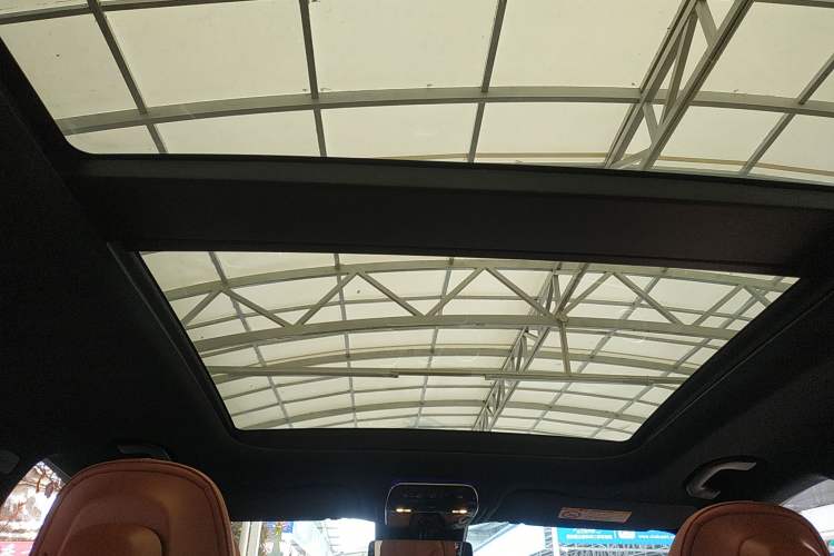 Used Mercedes-Benz GLC 2025 Refreshed GLC 300 L 4MATIC Dynamic Version 5 Seats Headliner