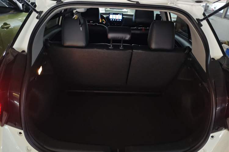 Used Toyota YARiS L Zhi Xuan 2022 X-Trail 1.5L CVT Luxury PLUS Edition
