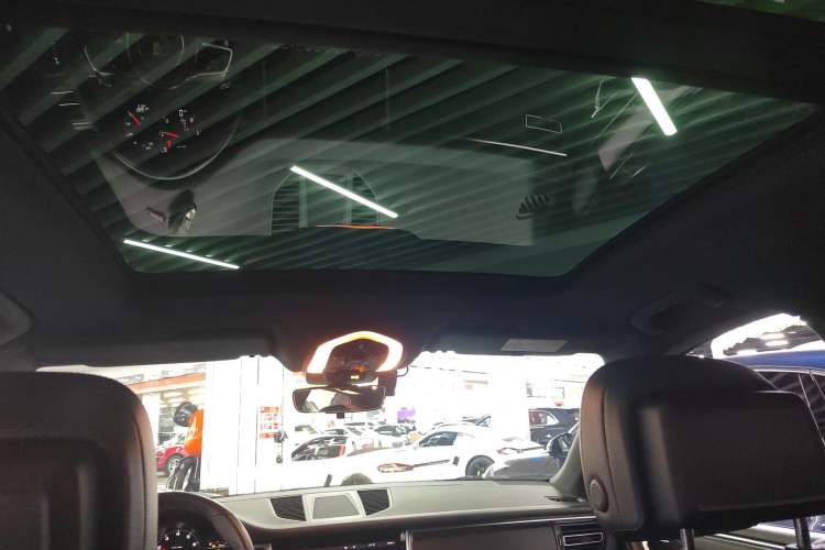 Used Porsche Macan 2018 Macan 2.0T
