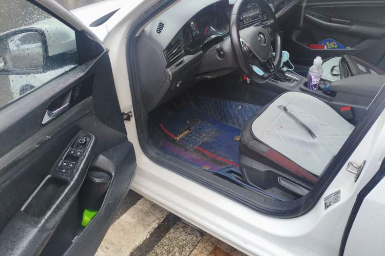 Used Volkswagen Bora 2020 1.5L Automatic Comfort Model Driver Seat