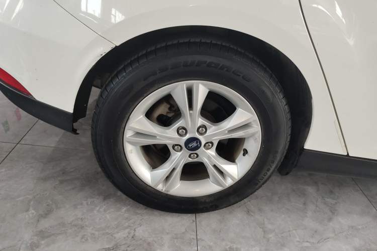 Used Ford Focus 2018 Hatchback Classic 1.6L Automatic Comfort Plus SmartDrive Edition
