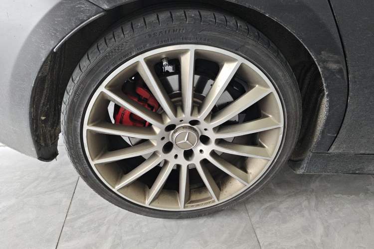 Used Mercedes-Benz A AMG 2020 AMG A 35 4MATIC First Edition Special Edition
