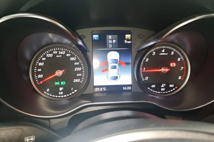 Used Mercedes-Benz GLC Coupe 2018 GLC 260 4MATIC Coupe SUV Instrument Cluster