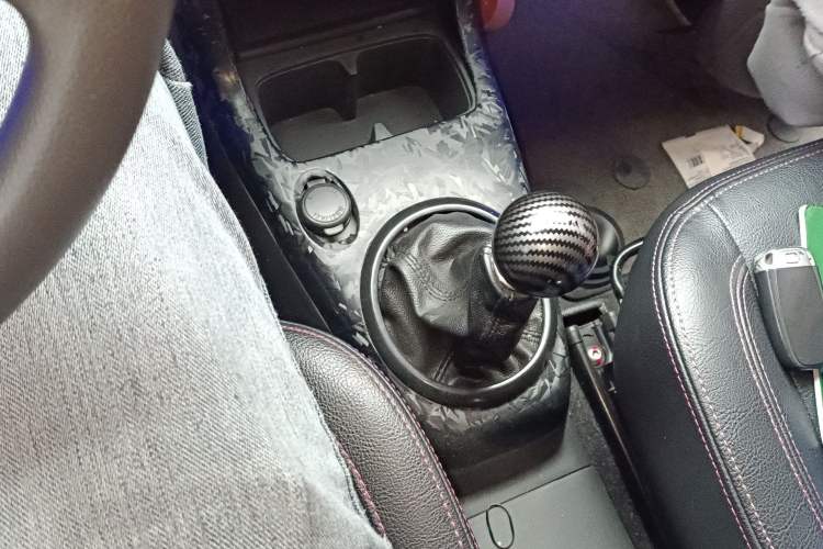 Used Suzuki Swift 2014 1.5L Manual Fashion Edition