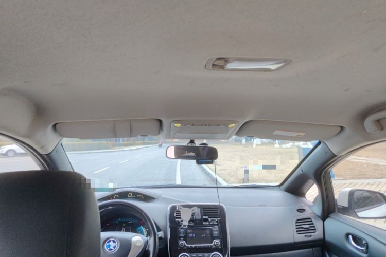 Used Venucia Leaf 2014 Navigation Version 6.6 KW