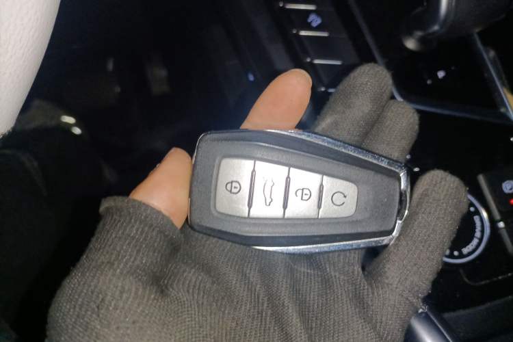 Used Geely Auto Emgrand X7 Sport 2022 Boyue X 1.8TD DCT Smart Model Vehicle Key