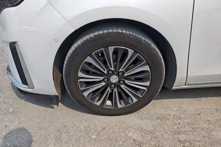 Used Buick GL8 2023 ES Lu Zun Luxury Model
