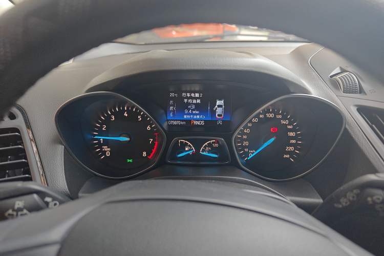 Used Ford Kuga 2019 EcoBoost 180 Two-Wheel-Drive Platinum Edition China VI Standard