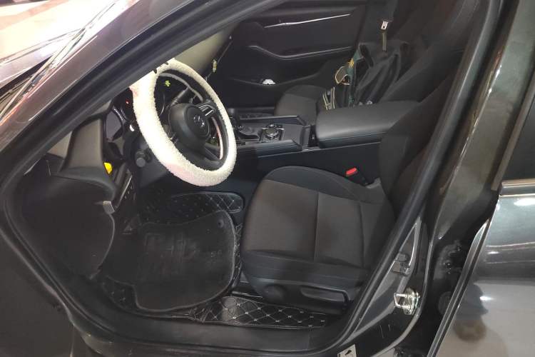 Used Mazda Mazda 3 Axela 2021 2.0L Automatic Zhiqing Edition