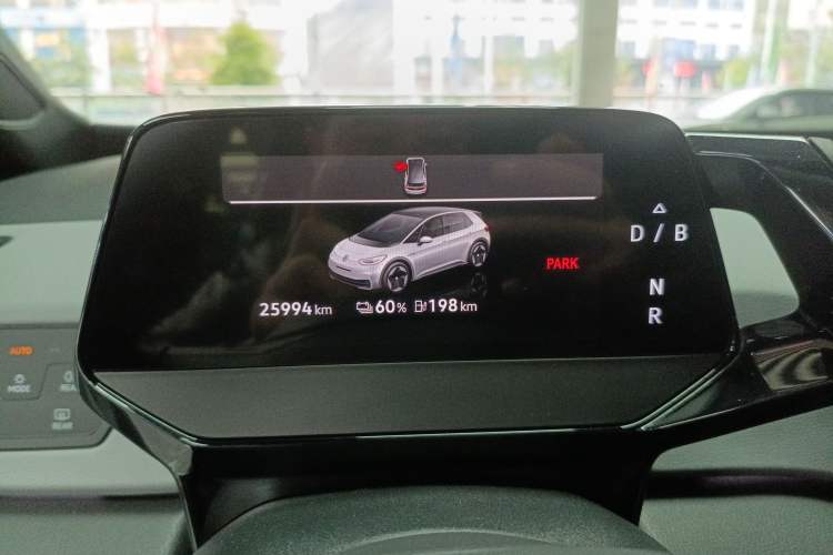 Used Volkswagen ID.3 2024 Outstanding Edition
