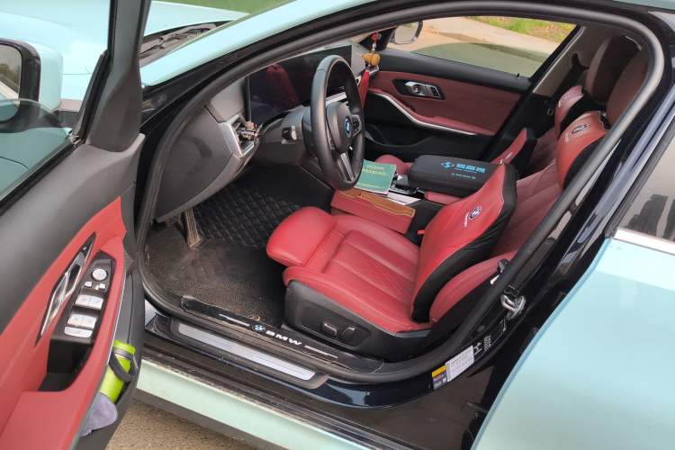 Used BMW i3 2024 eDrive 35 L