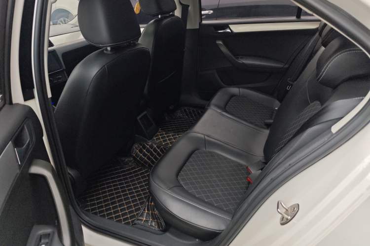 Used Skoda Rapid 2018 1.4L Manual Comfort Edition Left Rear Seat