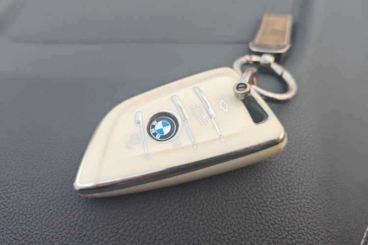 Used BMW X3 2022 Facelift xDrive30i Luxury Edition M Night Edition Package Vehicle Key