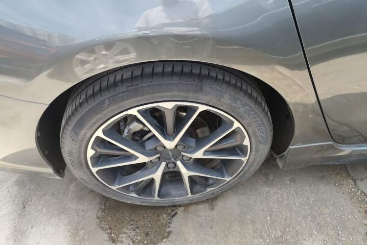 Used Lynk & Co 03 2021 1.5TD DCT Jing Champion Edition Exterior 5