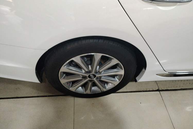 Used Hyundai Sonata 2015 1.6T GLS Smart Model
