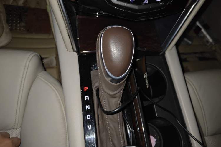 Used Cadillac XTS 2014 28T Comfort Version
