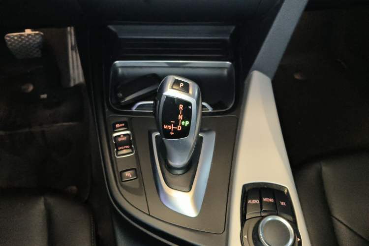 Used BMW 3 Series GT 2017 320i Sport Edition
