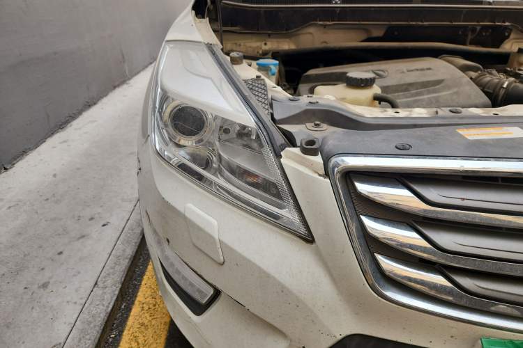 Used BAIC Weiwang S50 2016 1.5T Manual Lede Flagship Edition Right Front Headlight