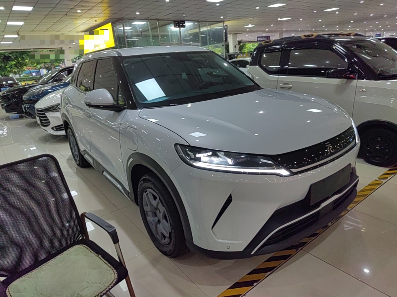 BYD Yuan UP 2025 Model 301KM Leading Version — снимка 3