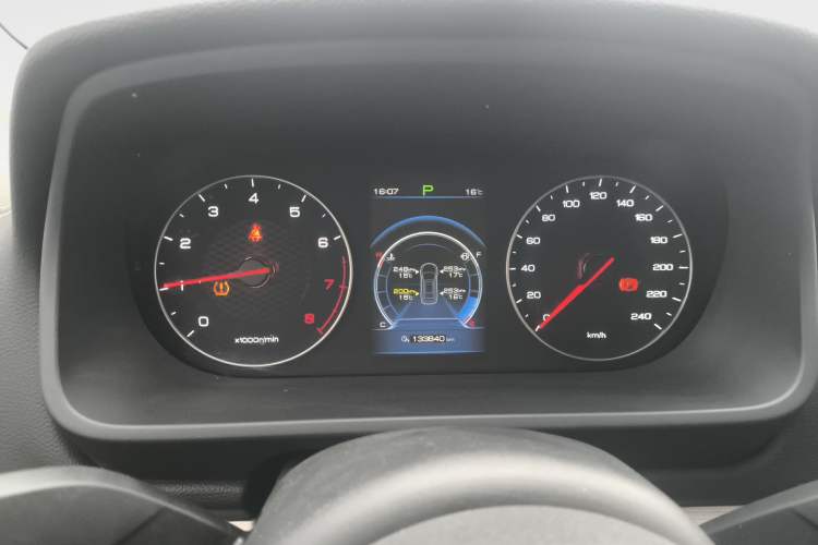 Used BYD Tang 2019 2.0T Automatic SmartConnect Prestige 7-Seater China VI Standard
