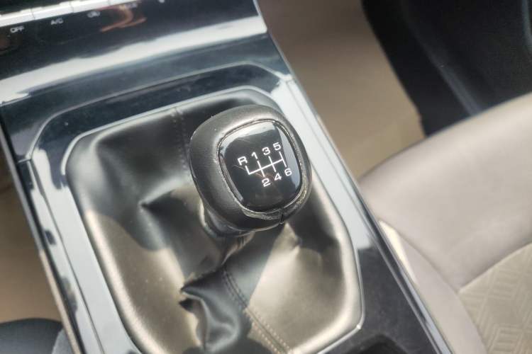 Used Wuling Victory 2020 1.5T Manual Elite Edition
