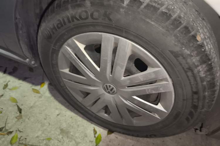 Used Volkswagen Polo 2014 1.4L Manual Fashion Edition