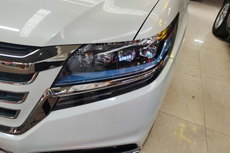 Used Honda Elysion 2019 2.0L Hybrid Luxury Edition