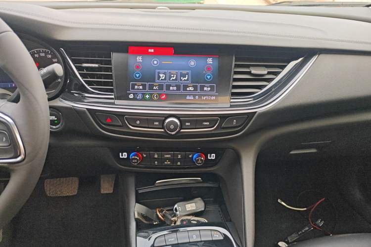 Used Buick Regal 2024 25T Deluxe Edition
