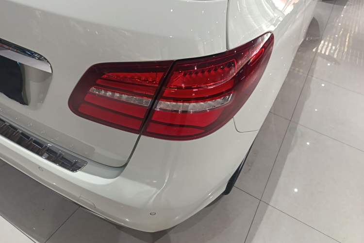 Used Mercedes-Benz B-Class 2019 B 200 Fashion Model Right Rear Taillight