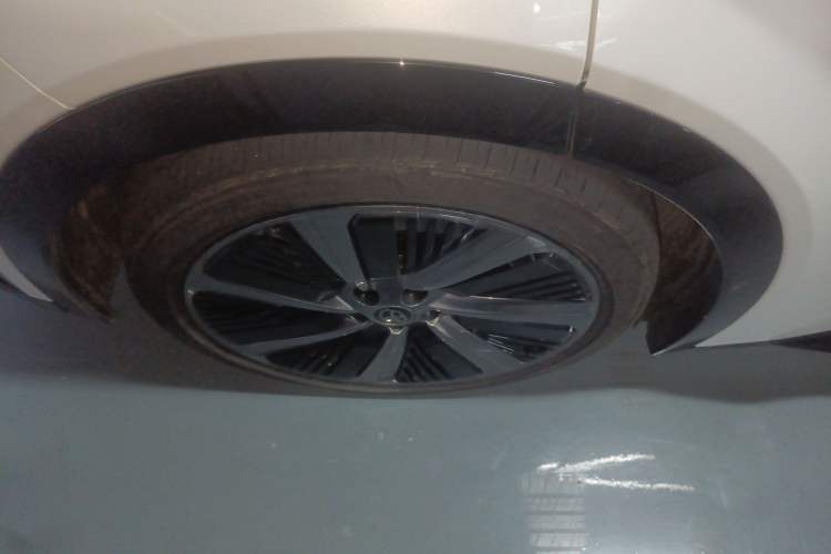 Used Toyota bZ5 2025 Model 550 PRO
