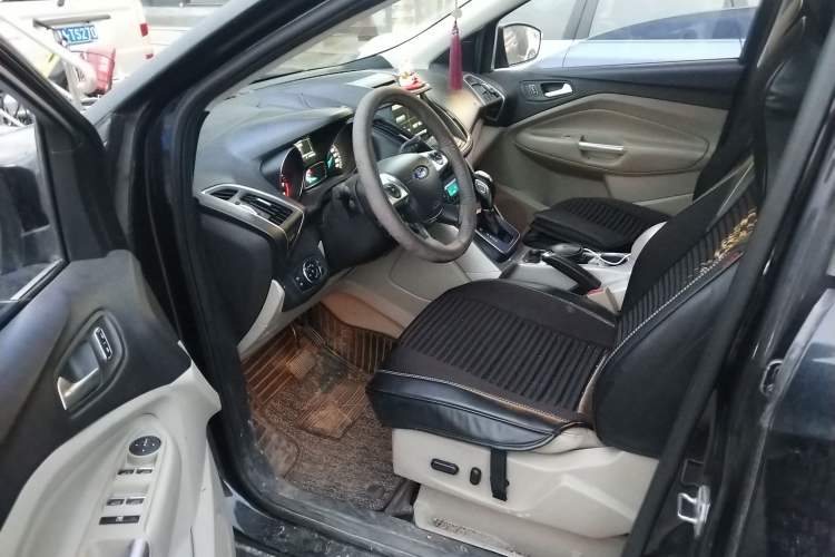 Used Ford Kuga 2013 1.6L GTDi 4x4 Elite Model
