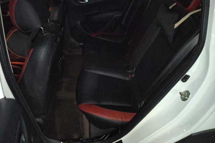 Used Kia KX Cross 2018 1.6L Automatic Dynamic Sunroof Version