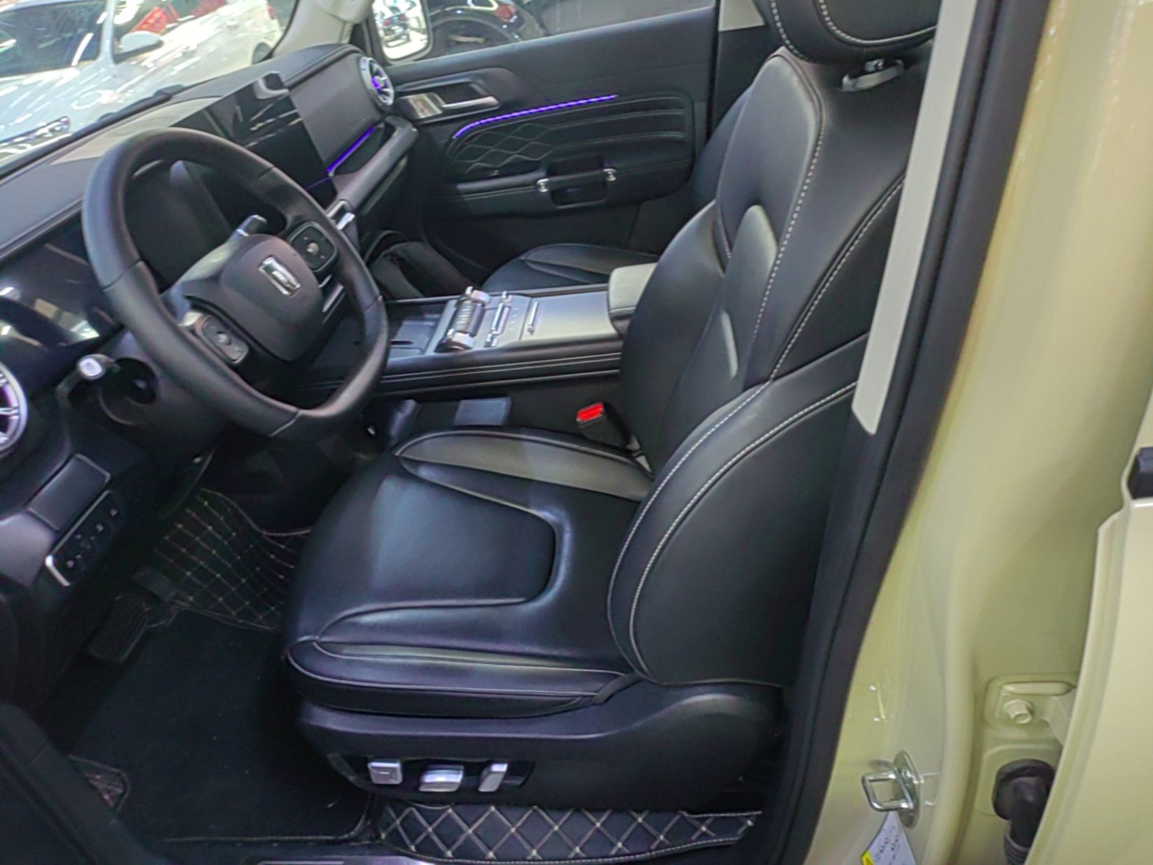Interior delantero